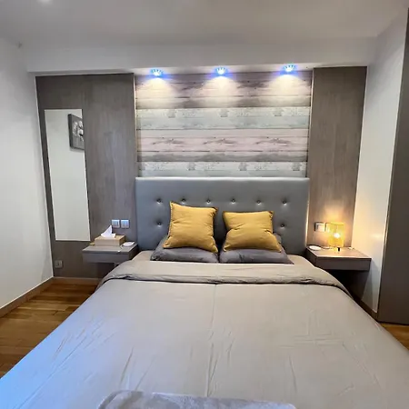 Spacious 2br Balcony&ac Apartamento Charenton-le-Pont