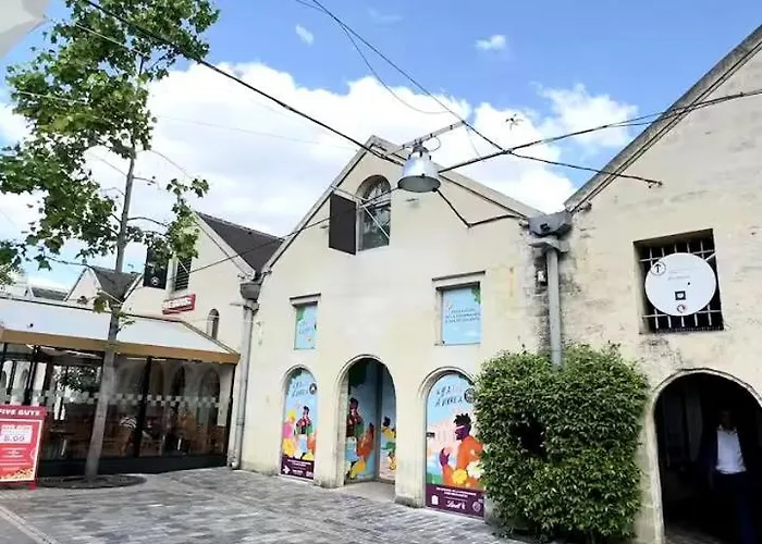 Spacious 2br Balcony&ac Apartamento