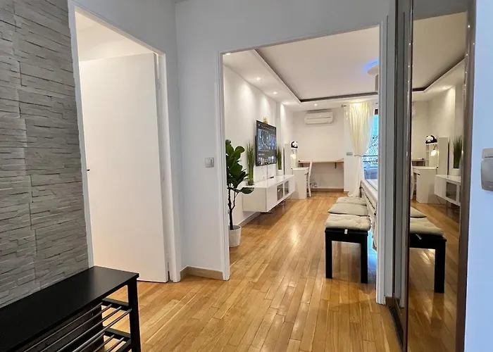 Spacious 2br Balcony&ac Apartamento